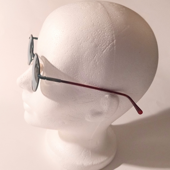 Vintage Rare Serengeti 5536V Bluish Greenish Frame and Lens Unisex Sunglasses - Picture 4 of 9